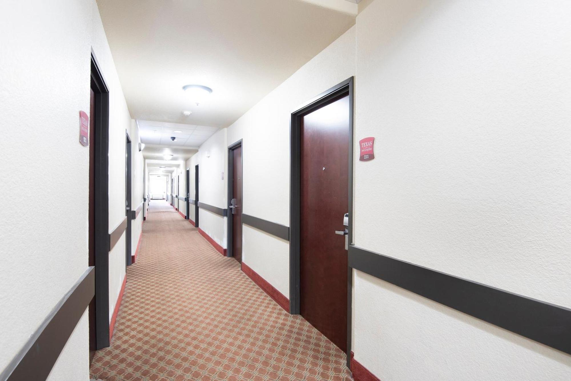 Oyo Townhouse Clute Lake Jackson Екстериор снимка